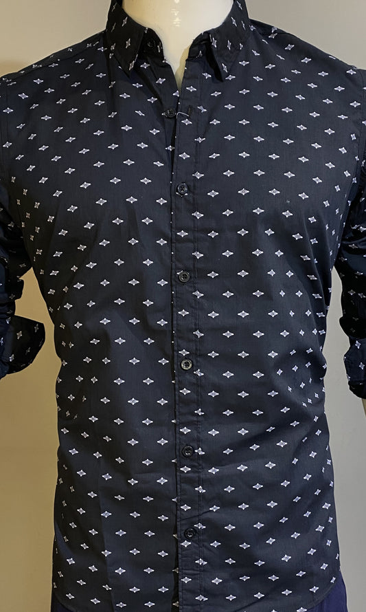 Monochrome Charm Full-Sleeve Printed Shirt For Men